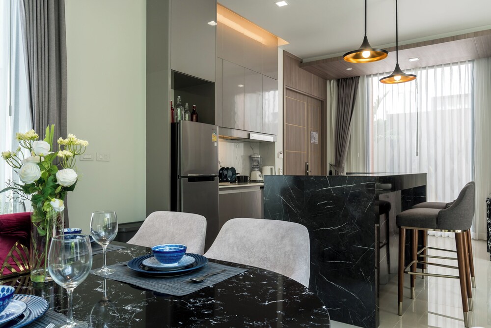 Panora Villa 8112 By Villacarte