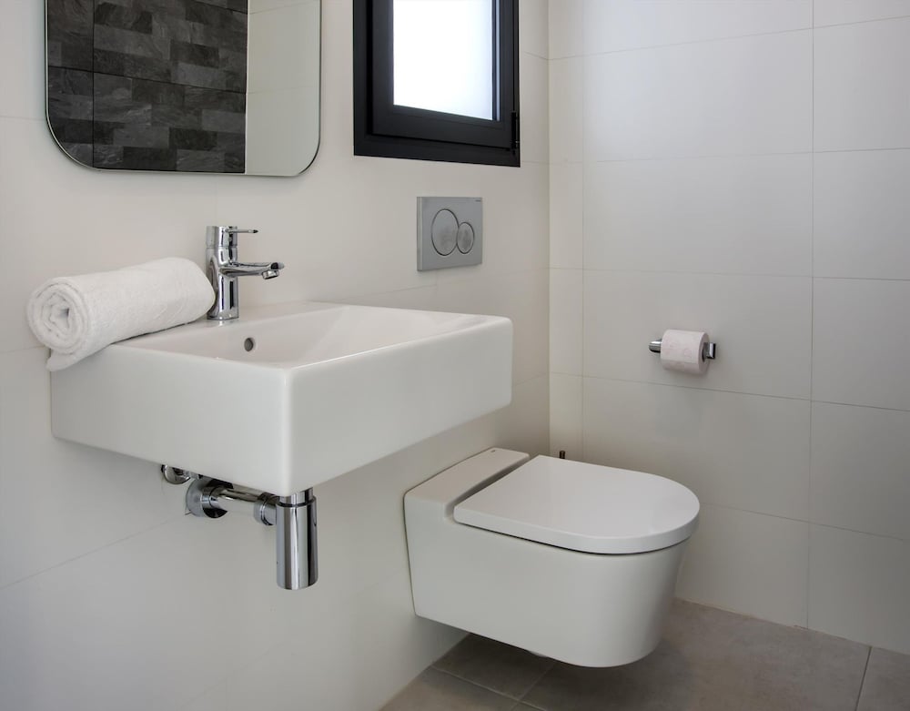 Villa Clem in Calp With 4 Bedrooms and 3 Bathrooms