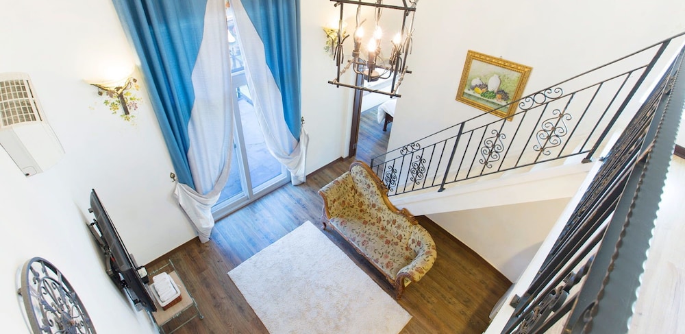 Pool Villa Linderburg