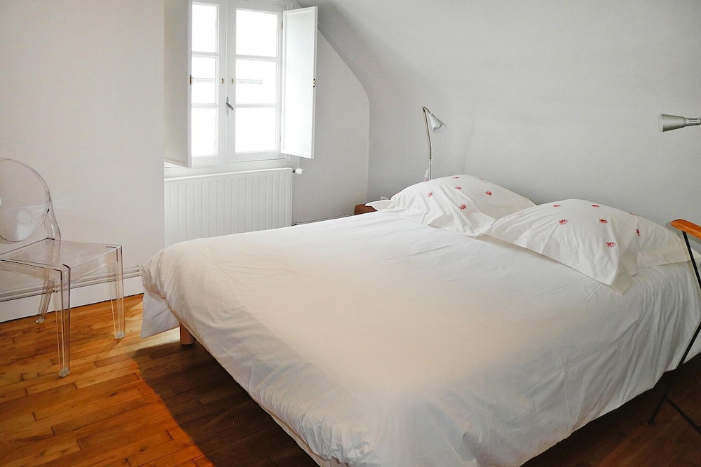 Charming Home in Carnac Near Sandy Beach