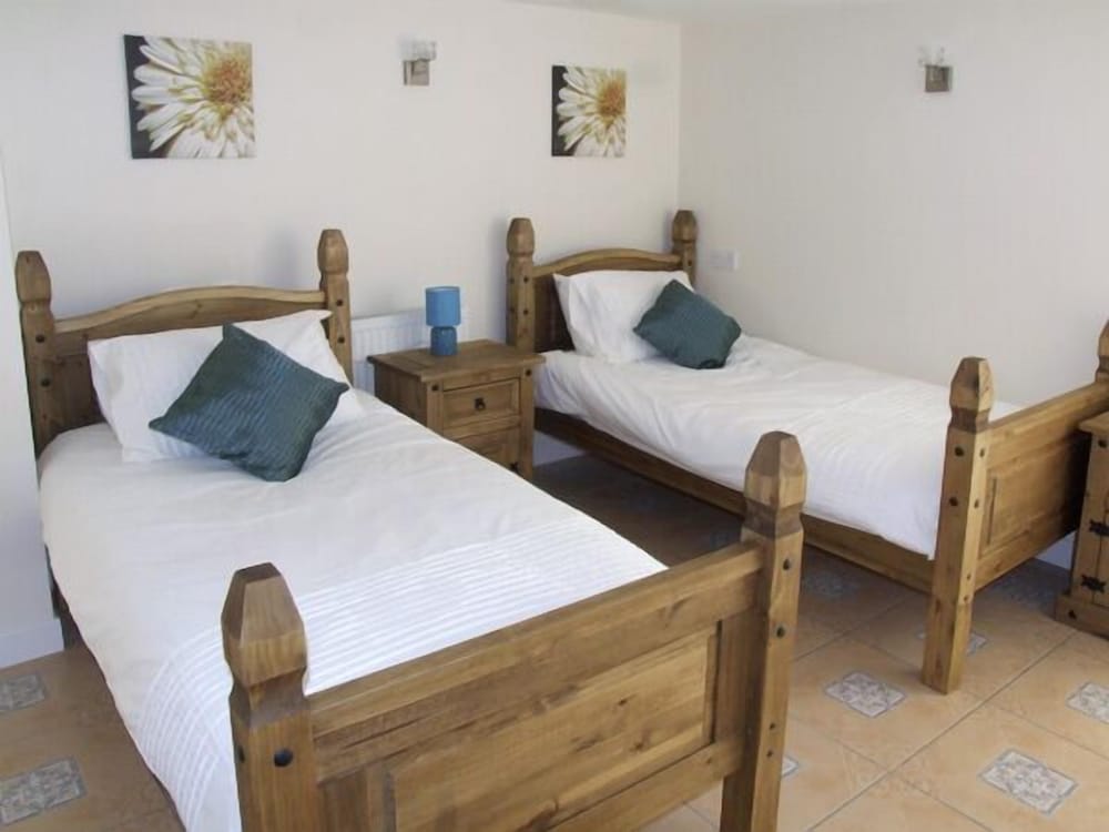 Rosewaters Cottage view 2