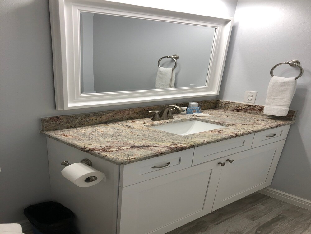 Beachgate Condo Suites And Hotel 217+218+219 3 Bedroom Condo