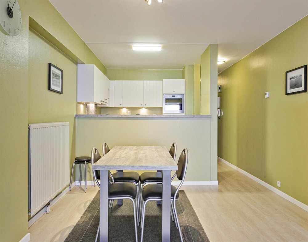 Flat in Blankenberge Near Belgium Pier