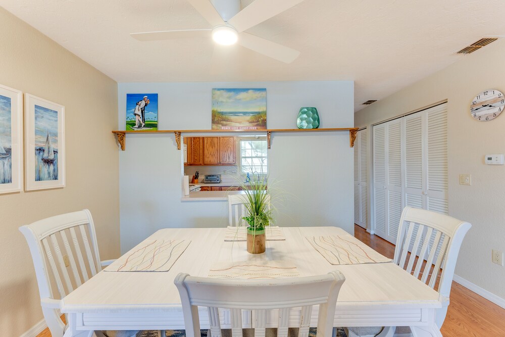 Englewood Condo < 3 Mi to the Beach & Golfing! view 5