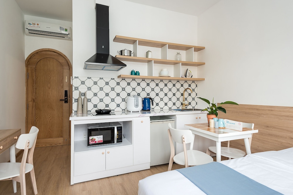 Cozrum Homes May's House