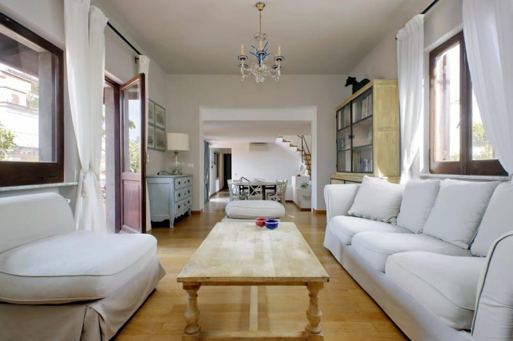 New La Colombaia a Perfect Spacious Rome Penthouse Just Steps From the Spanish Steps