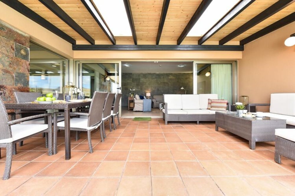 Holiday Home With Pool on Golf Resort, Maspalomas