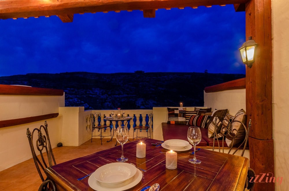 Sea and Cliff Views in a Modern Apt w Terrace view 5