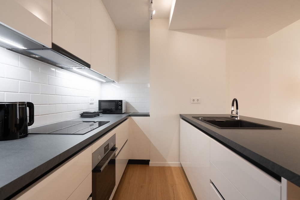 LIV Athinum 1 - Luxury Apartment 4C