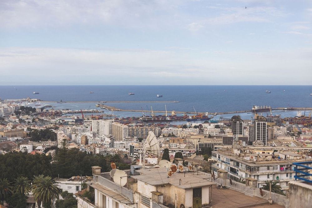 Magnifique Appartement au d'El Mouradia