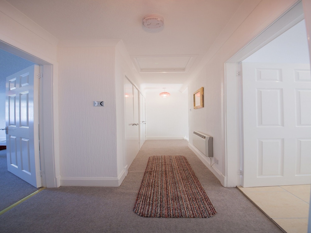 Leith Apartments