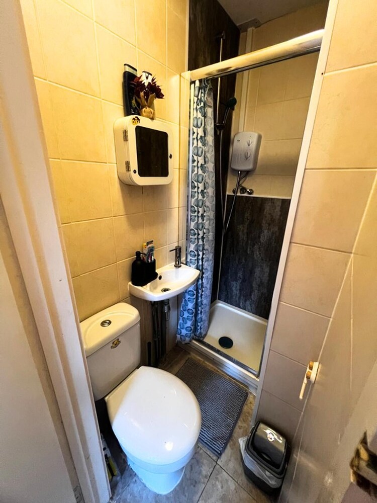 Cosy London Apartment Near Earl's Court
