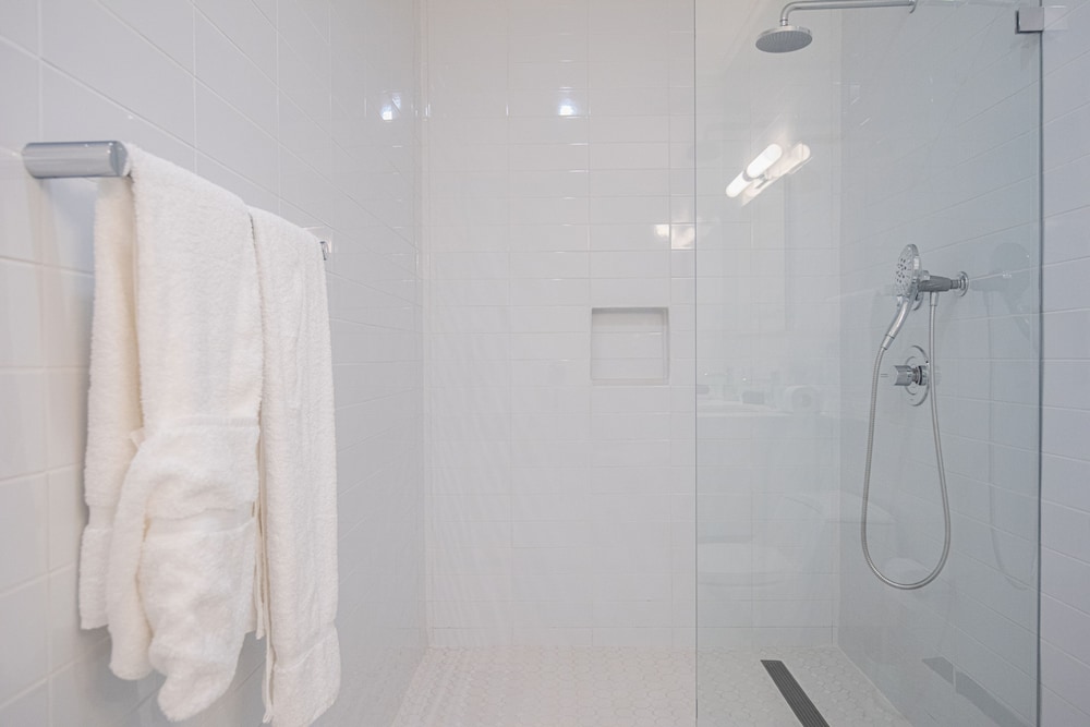 The Cove - Condo Hotel - Perfect Location