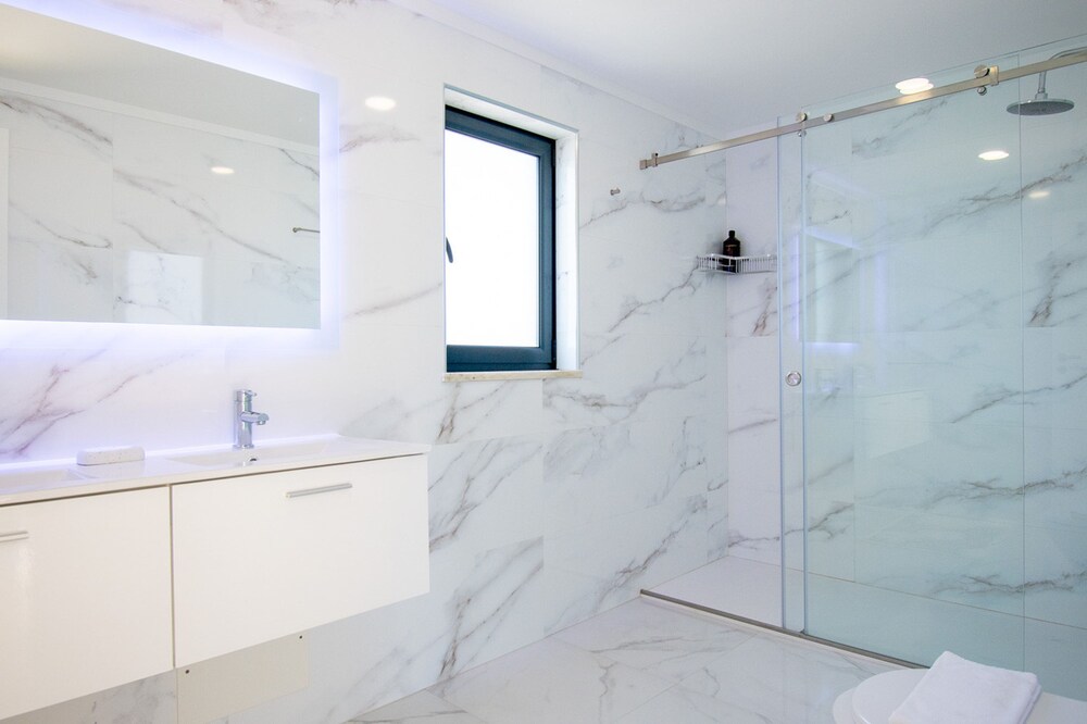 Ilha do Sol Luxury in an Ideal Location