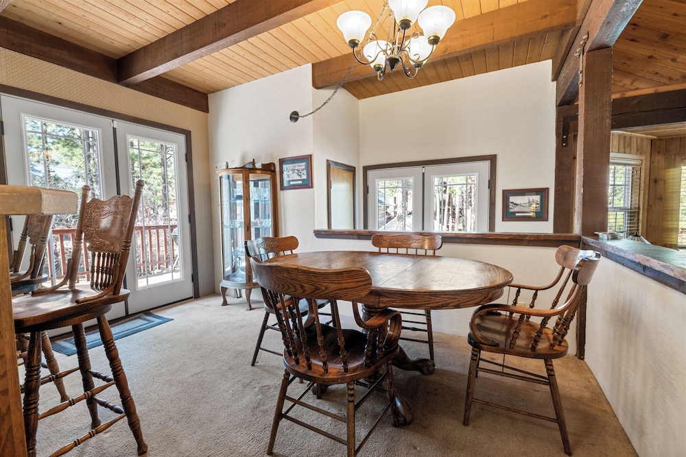 Getaway Chalet