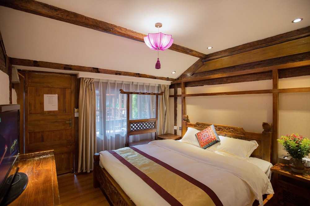 The Purplevine Inn Lijiang