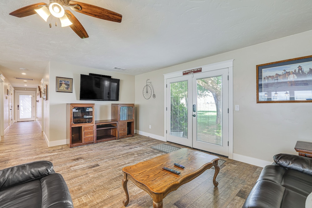 Serene Hughson Vacation Rental w/ Shared Pool