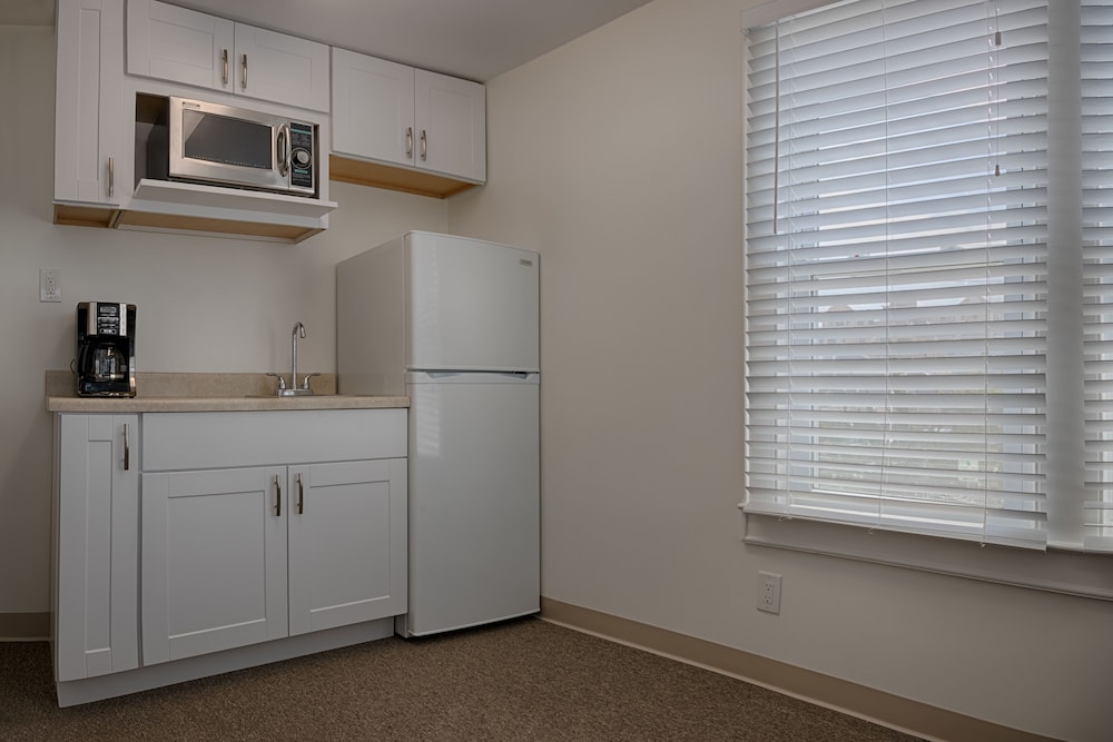The Wellington Hotel & Suites Oceanblock