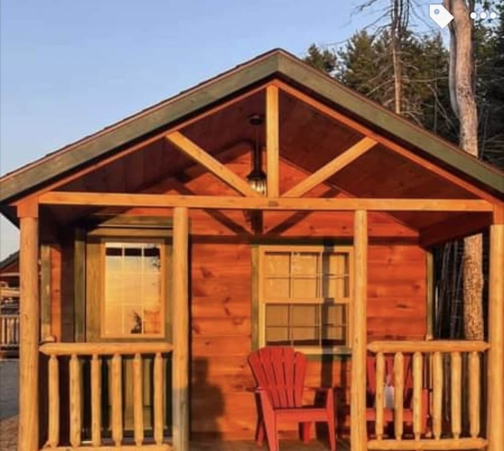 Hotel Bluff House Inn - Image 1