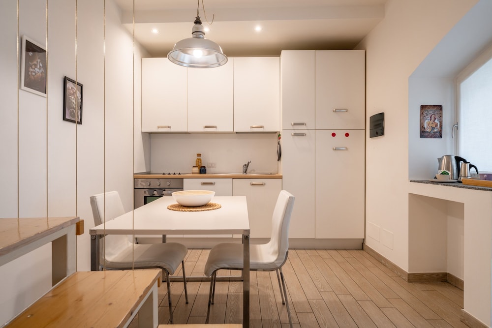 Viale Lecco 105 by Wonderful Italy