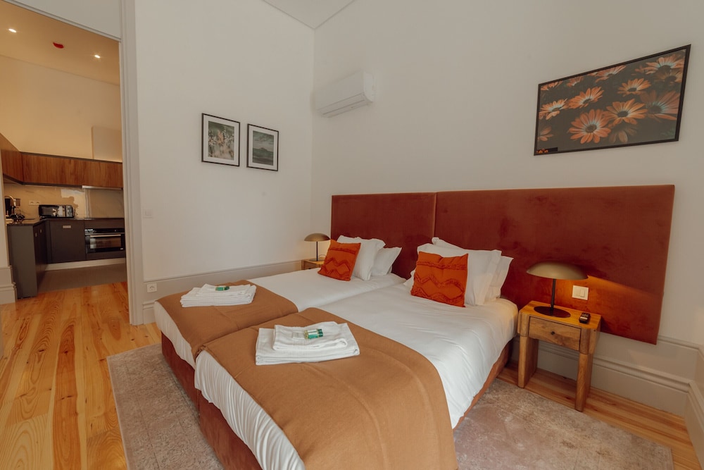 Heart OF Porto Apartment B Terrace by Vacationy
