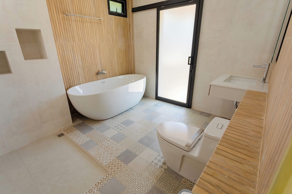 The Neenlawat Riverside Resort & Spa