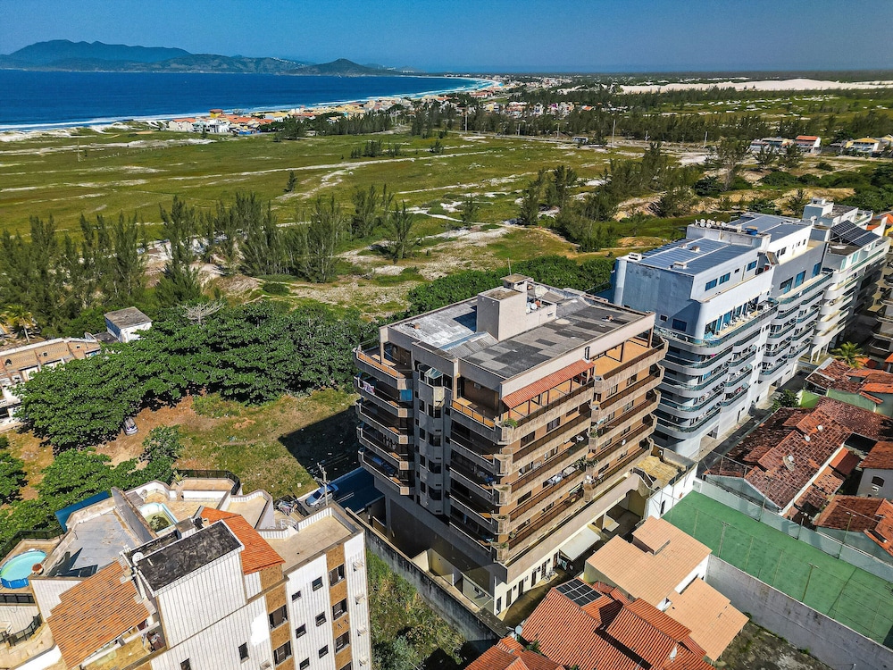 Cf05 Prédio beira mar Apto 3 quartos