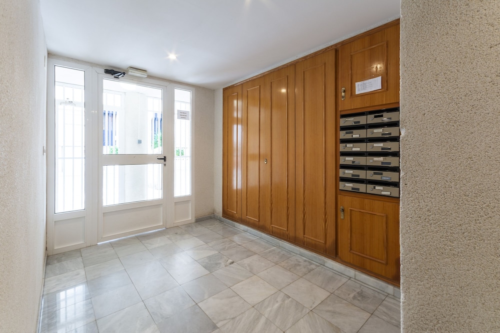 Estornell With 2 Bedrooms and 1 Bathrooms
