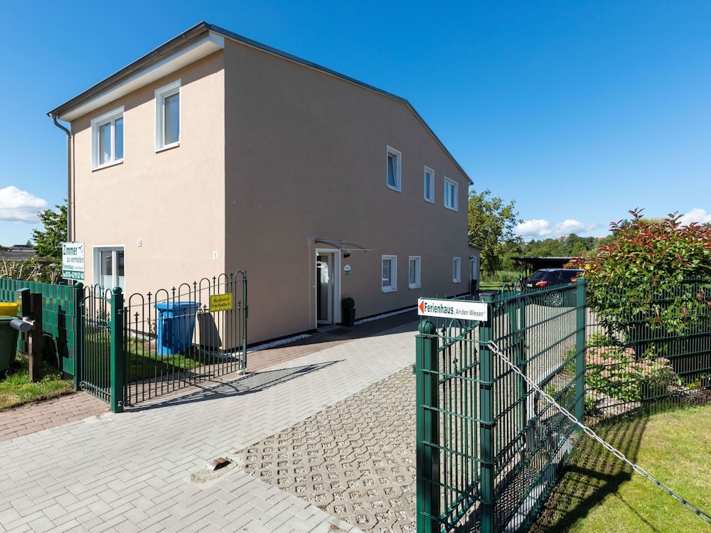 Spacious Family Haven in Kropelin view 4