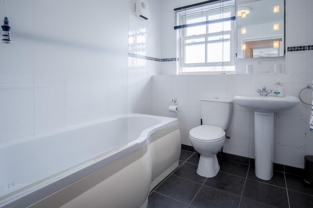 Windleshore - 2 Bedroom Apartment - Tenby