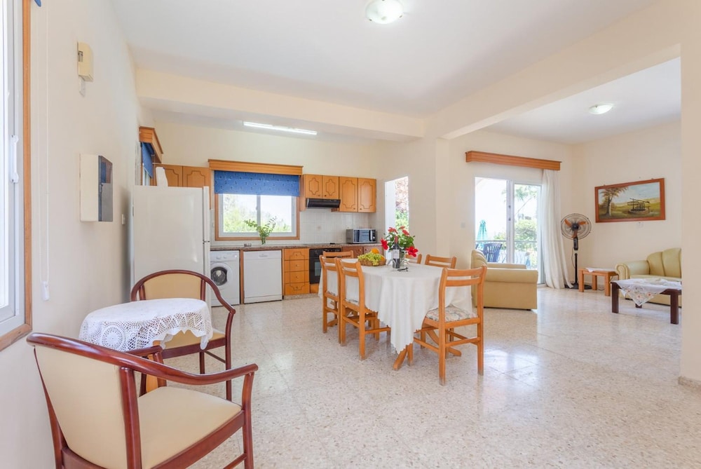 Villa Aristotelis in Argaka