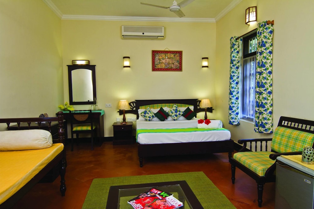 Blooming Bay - Clifftop Beach Resort