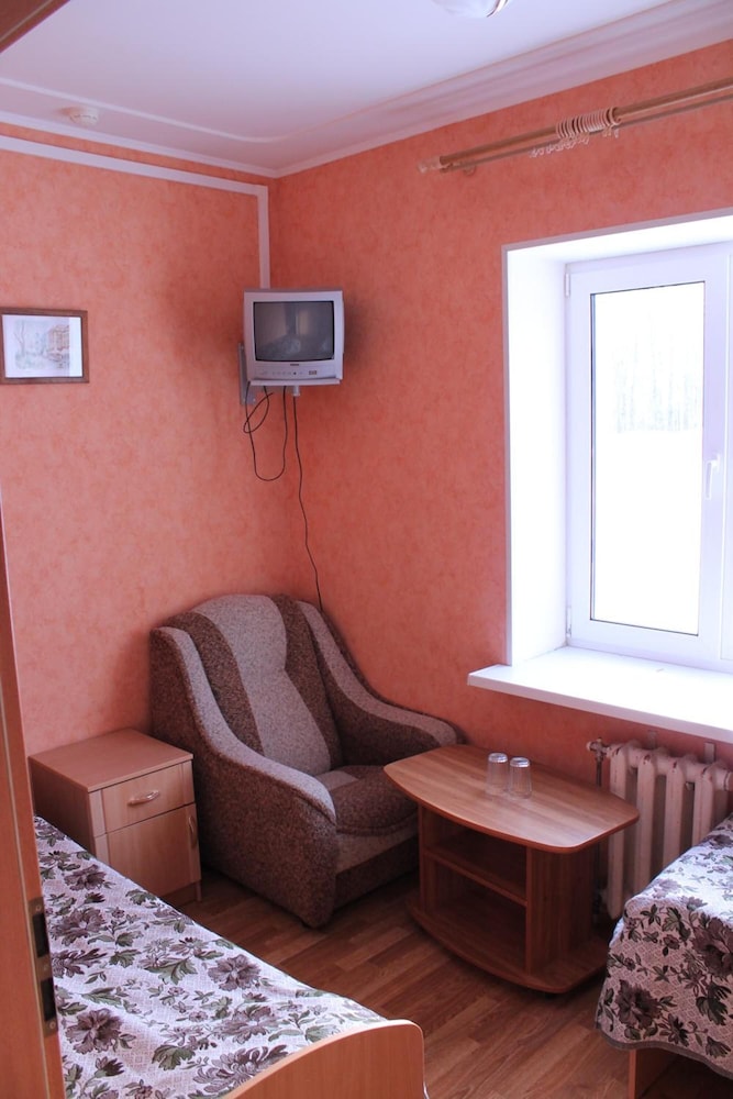 Photo 10