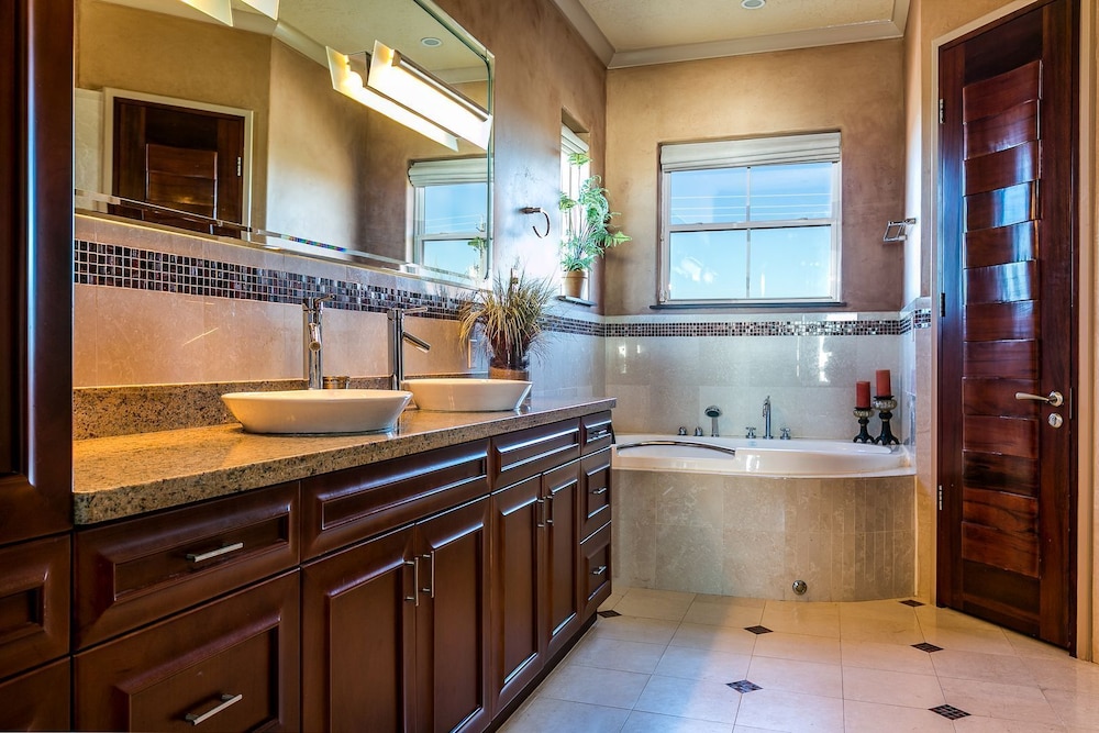 Paradise At Last by Ryson Vacation Rentals