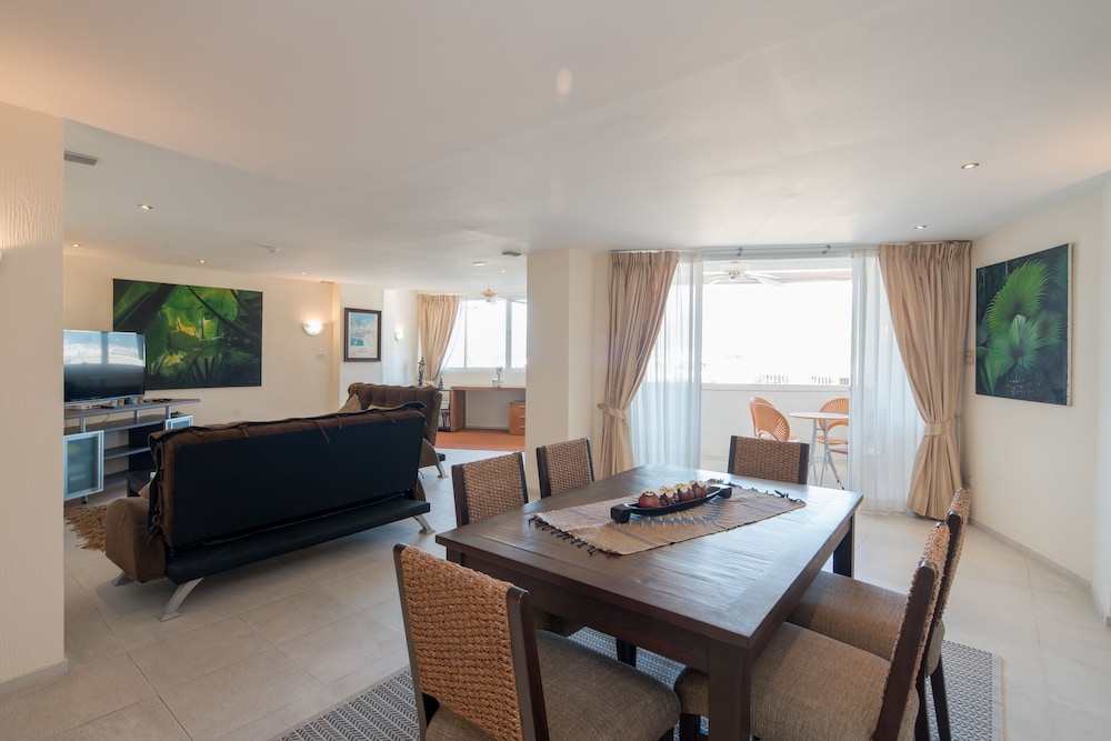 Phuket Palace Condominium by Ale view 5