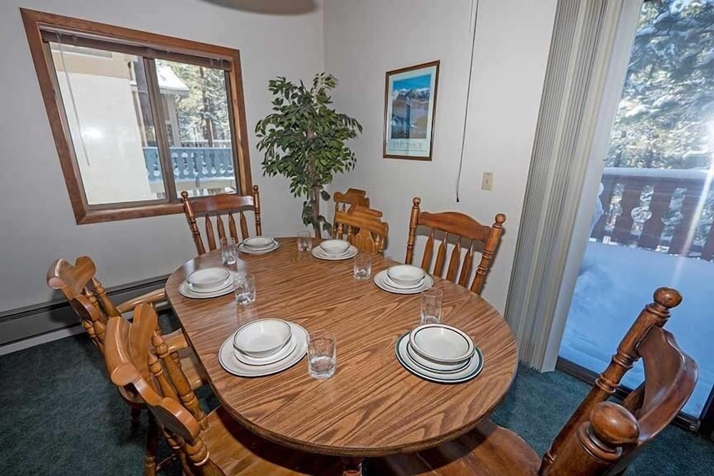 1228 Timber Lane 4 Bedroom Home by RedAwning