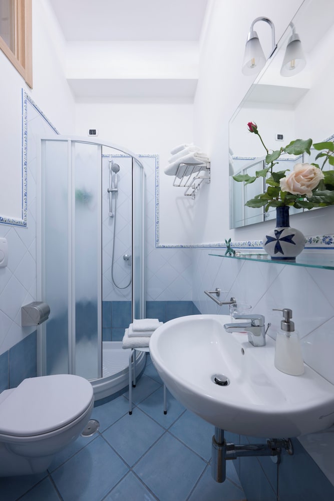 Dint' a Torre Bed & Breakfast
