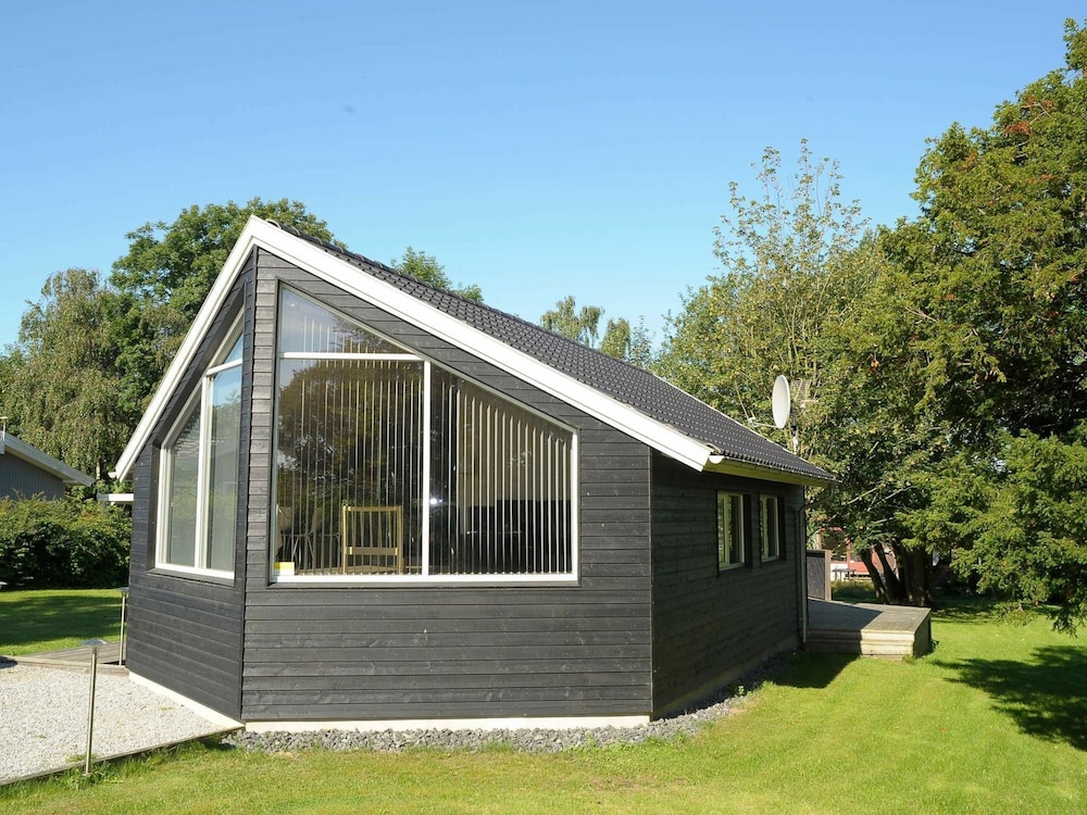6 Person Holiday Home in Borkop