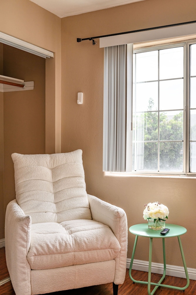 Near USC Dtla Spacious Private Bedroom 6