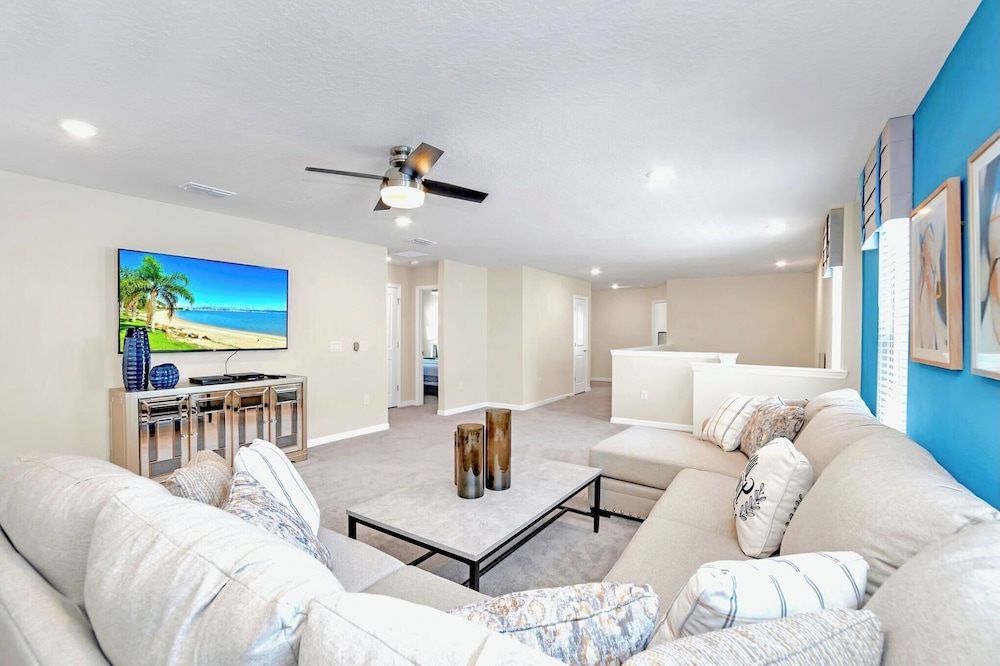 Upstay: 7BR Resort Home w Private Poolnear Disney