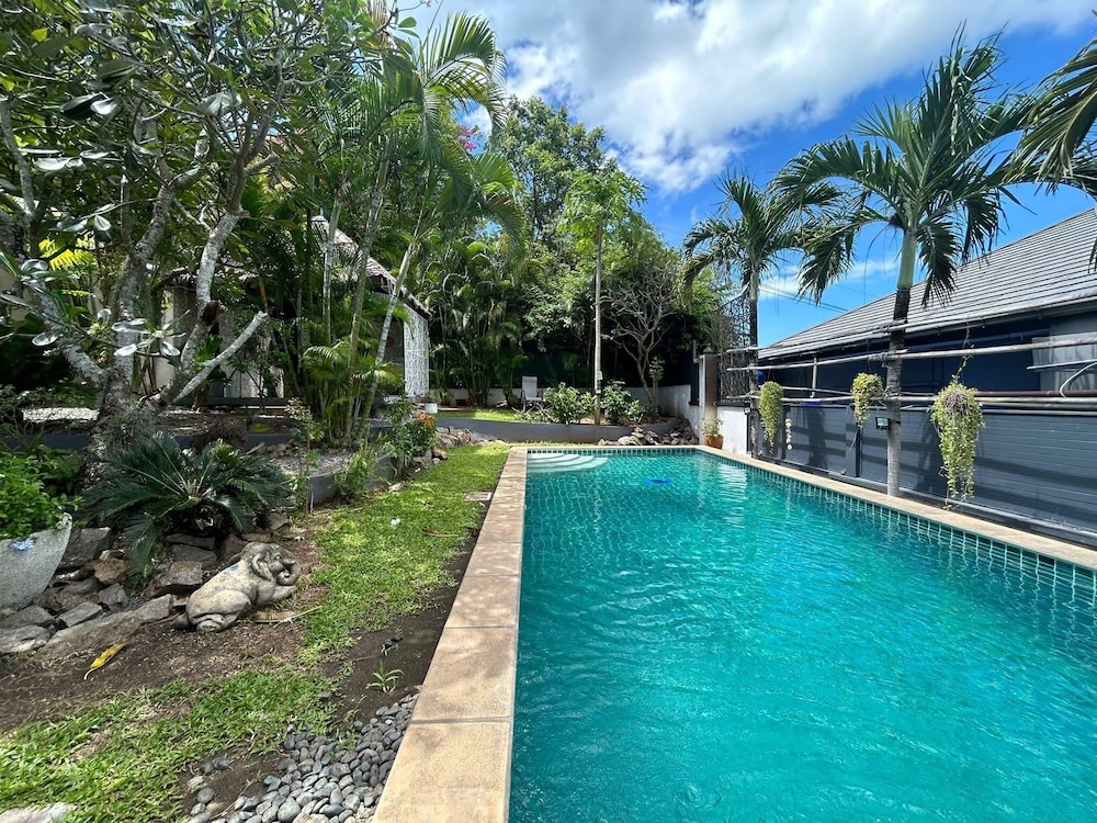 2BR Pool Villa Oasis Garden V198
