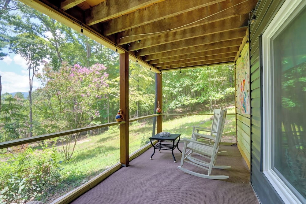 Peaceful Ellijay Getaway w/ Screened Porch & View! view 3
