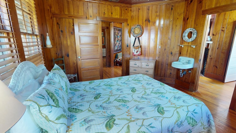Lollipop II by Tybee Vacation Rentals