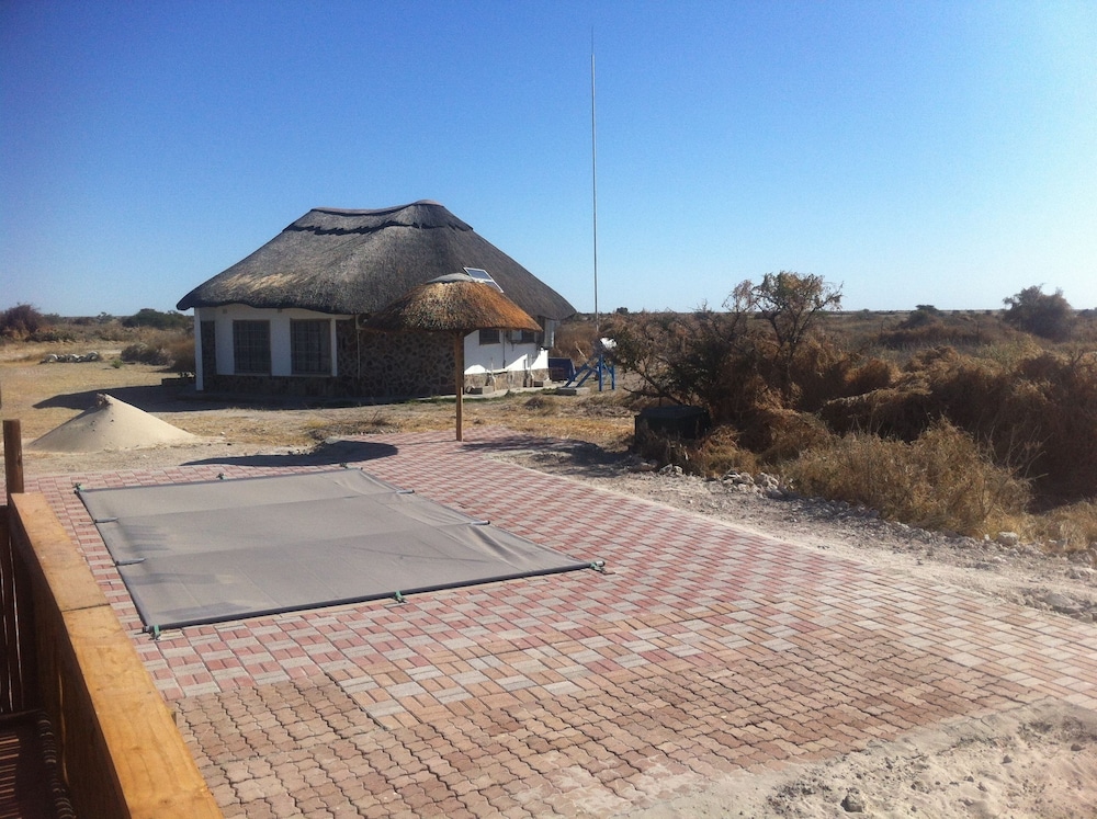 Rakops River Lodge