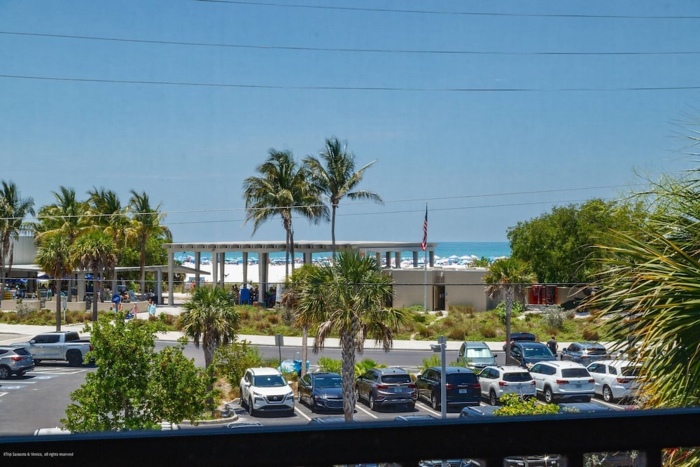 Beach Way With Ocean Views