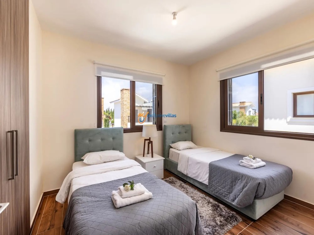 Ayia Napa Seafront Ionion Villa H5
