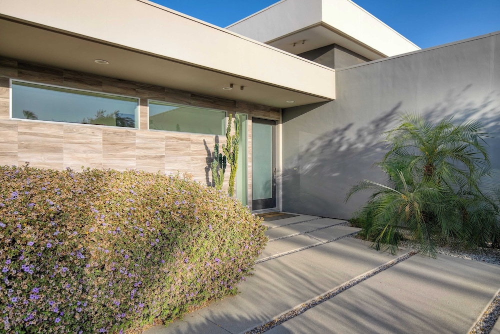 2 Villas Pool+spa, Putting Green, Bocce Polo Villas Solstice by Avantstay