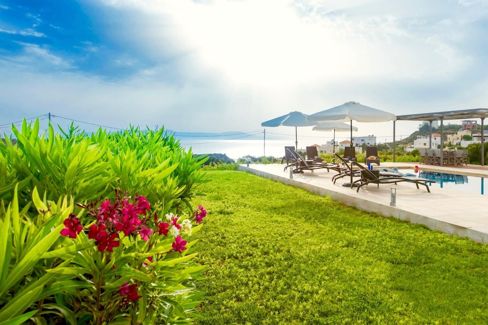 Pool Villa Stella Crete 500m From sea photo 5
