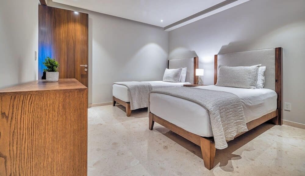 Amazing Condo - Beach Access - Spa - Pool