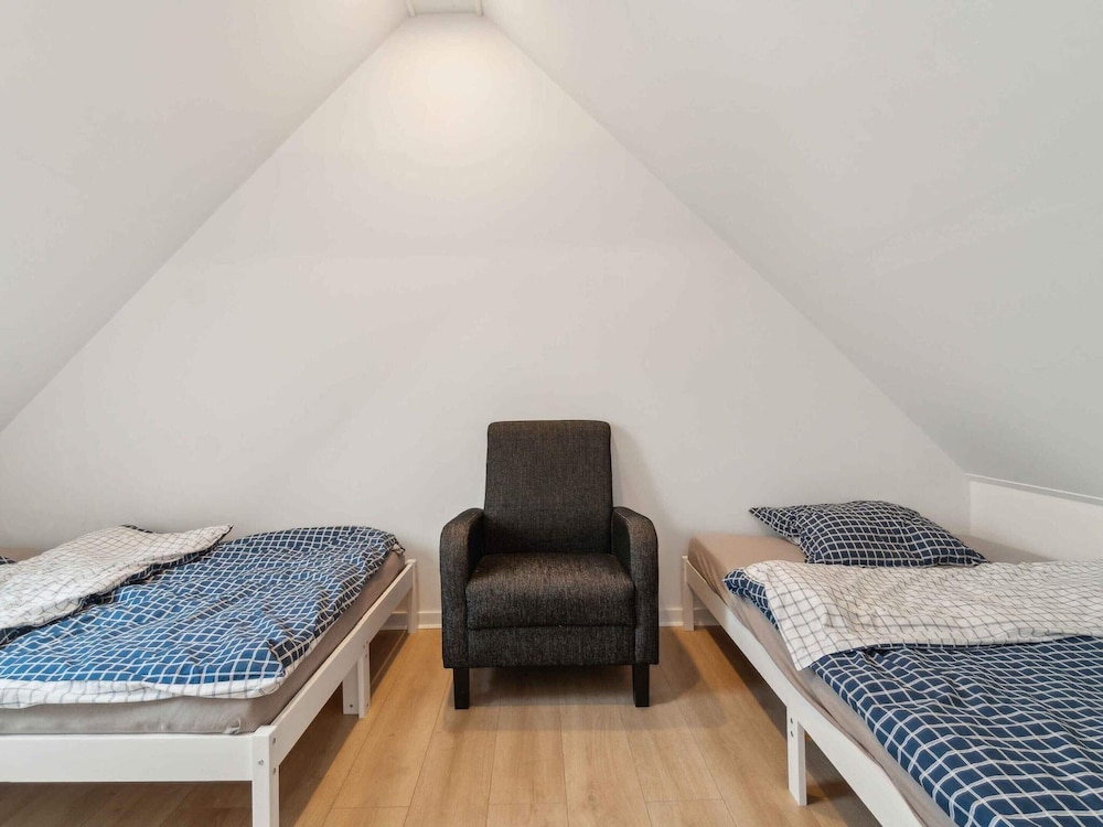 5 Star Holiday Home in Ronne